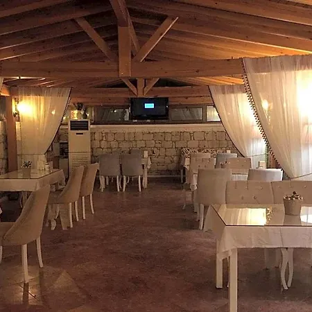 Hotel Kemerlihan Deluxe 3*